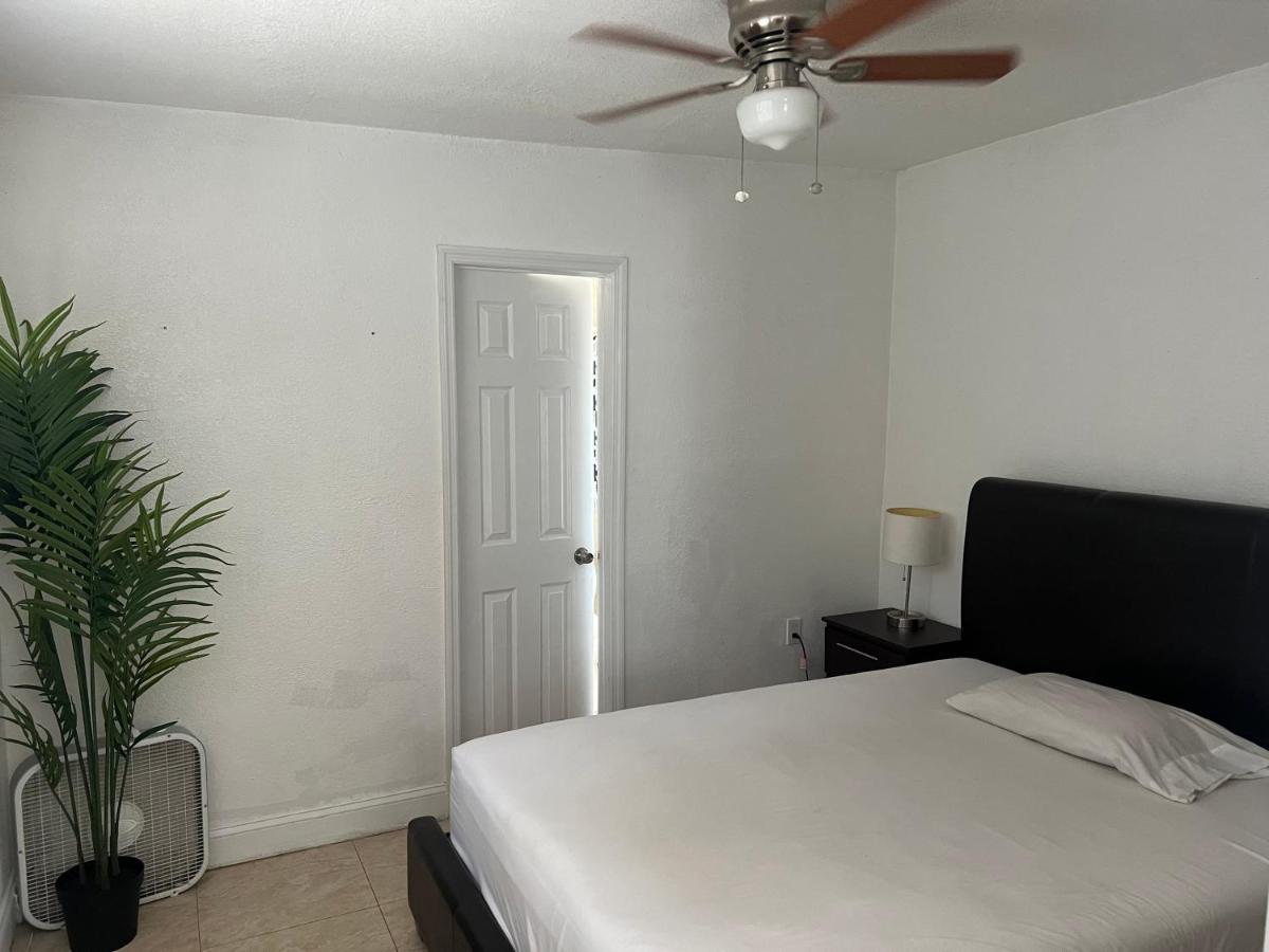 Miami Haven By Airport Villa Exterior foto